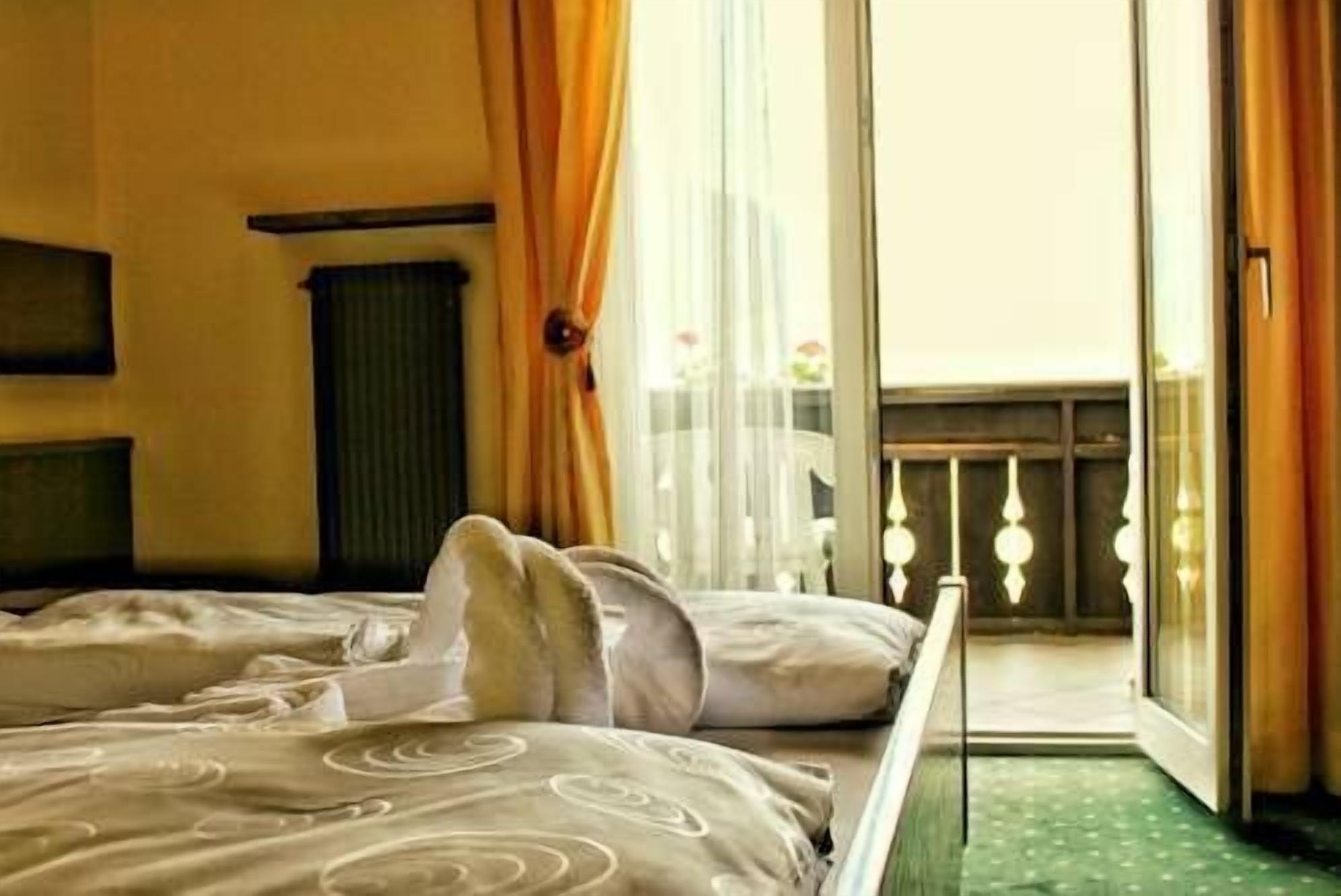 Panoramahotel Unterinnerhof Auna di Sotto Eksteriør billede